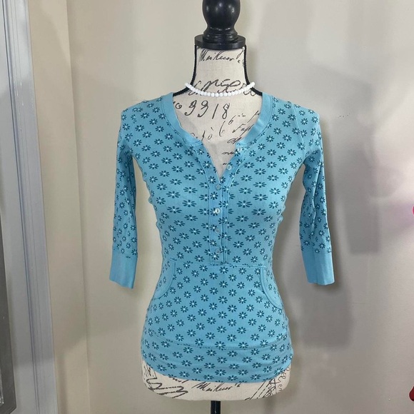 blue y2k Aeropostale henley top - Picture 7 of 7